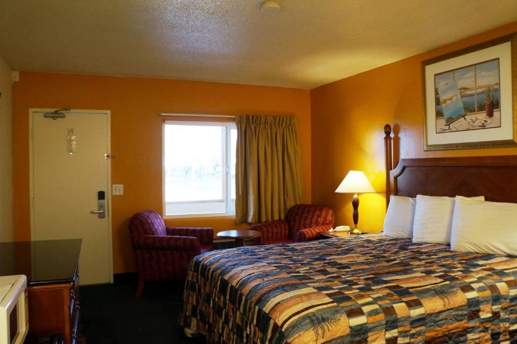 Classic Inn Red Bluff Exterior foto